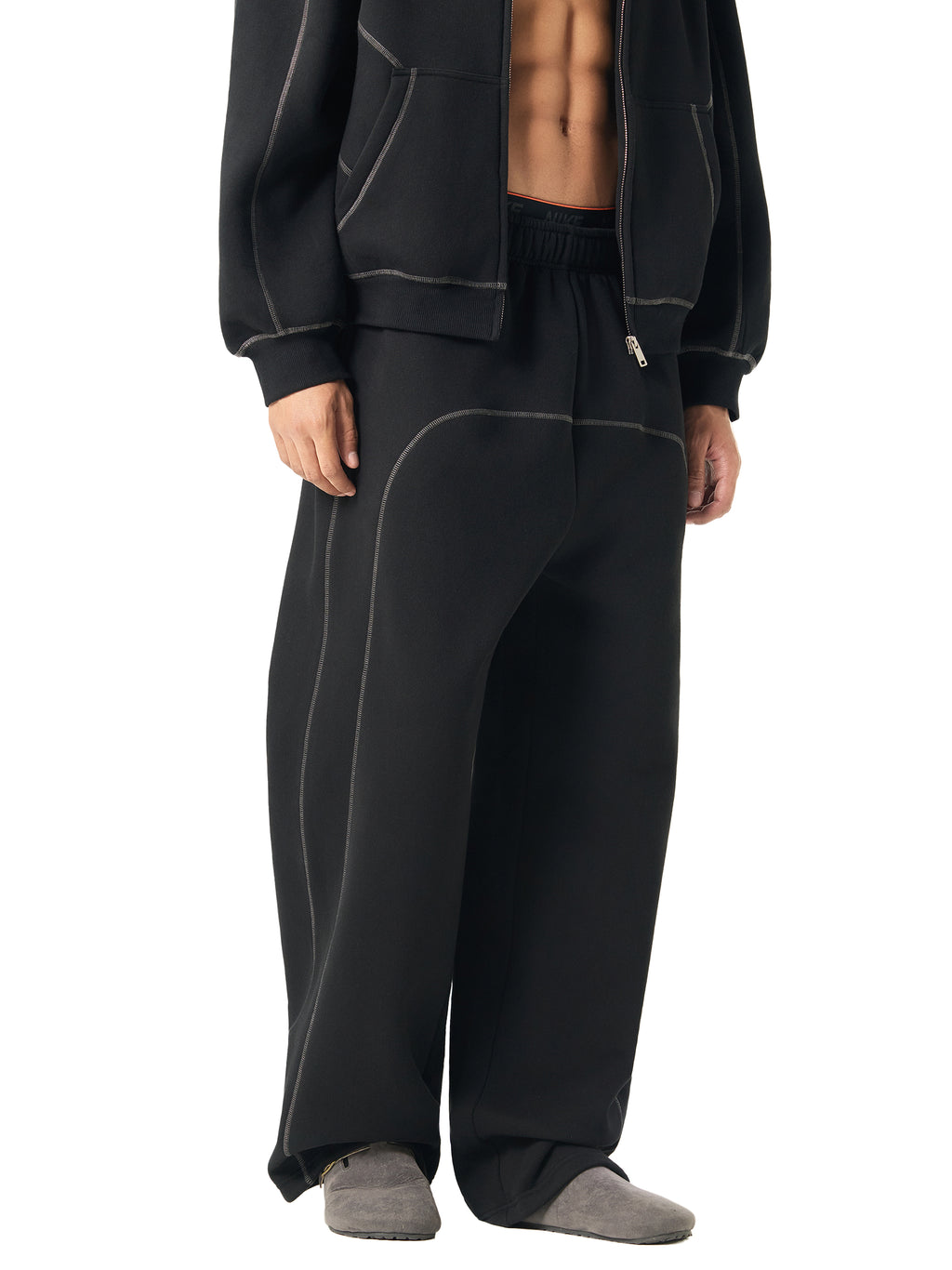 The Heritage Sweatpant | Black